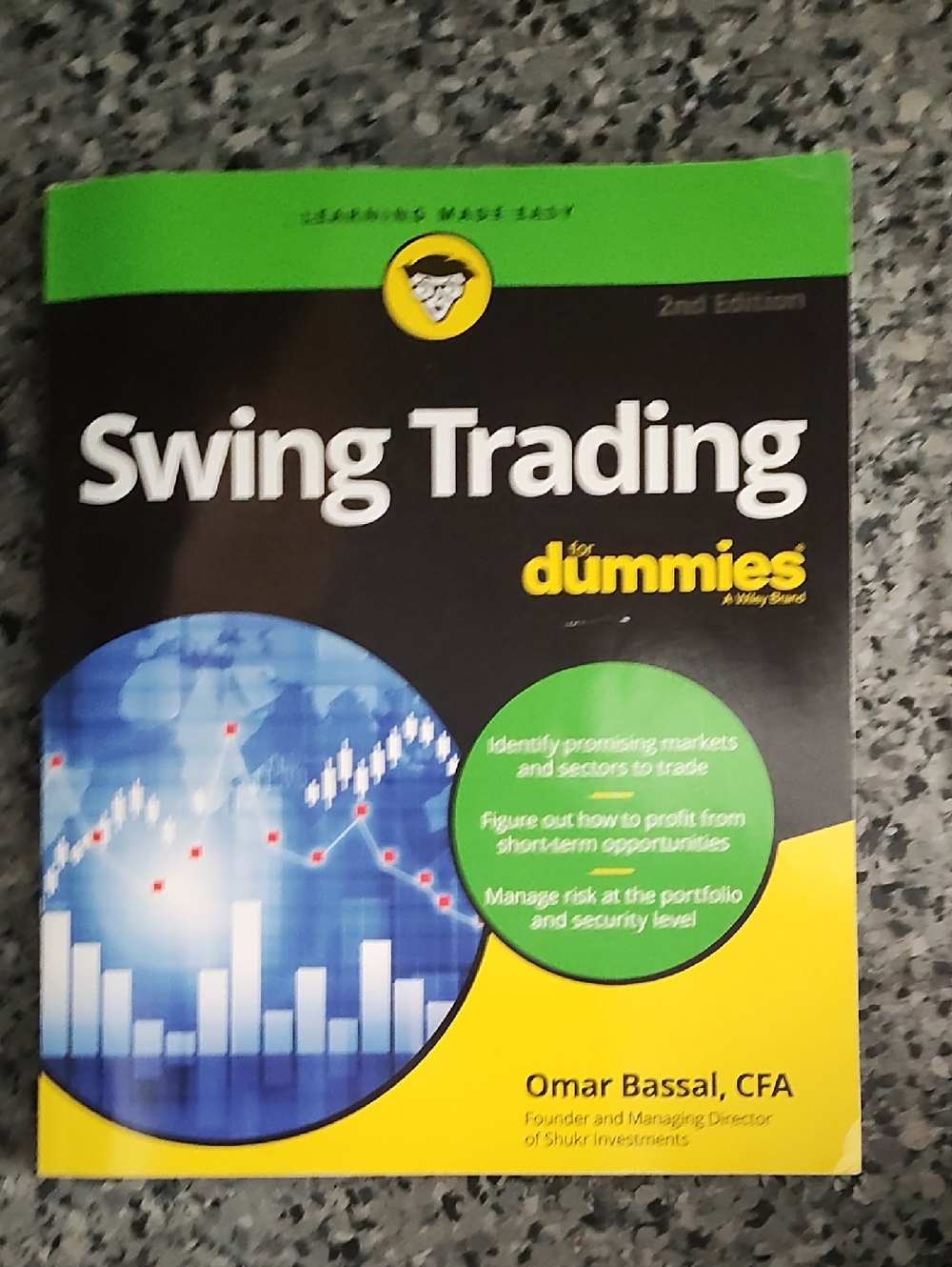 Swing Trading for Dummies Paperback - Yellow, Black & Green Cover